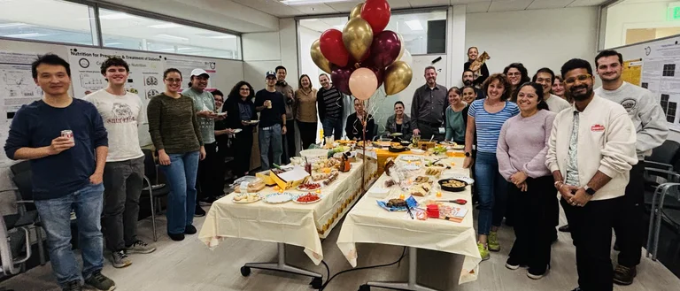 Metabolism Theme gathers to celebrate Thanksgiving